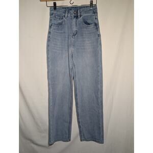 Women's Light Wash Straight Leg High Rise Jeans Sz 26 Comfort Stretch
